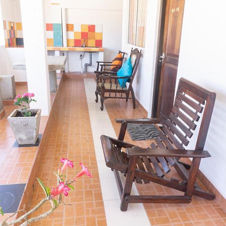 Blumarine Guest House Негомбо Экстерьер фото