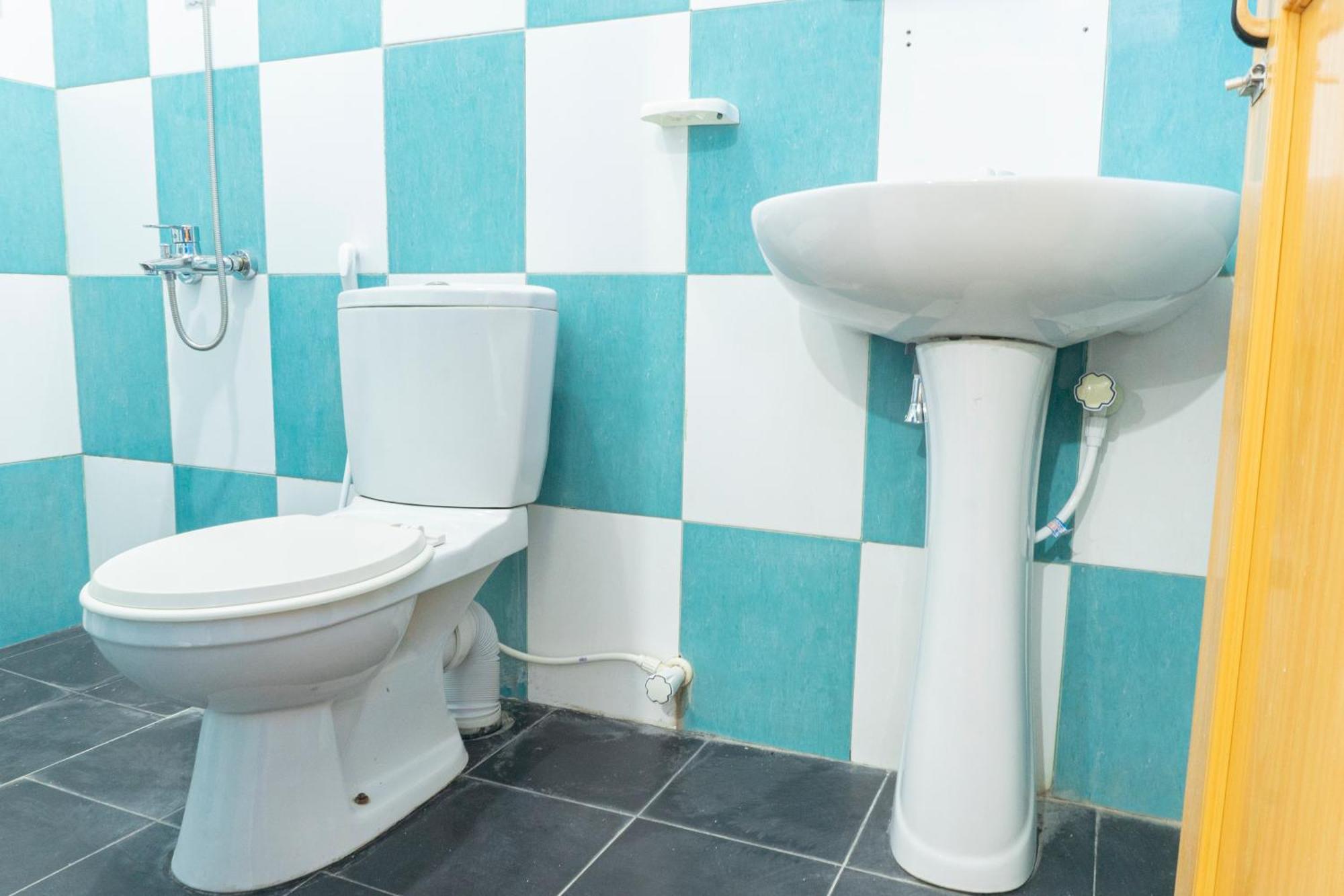 Blumarine Guest House Негомбо Экстерьер фото