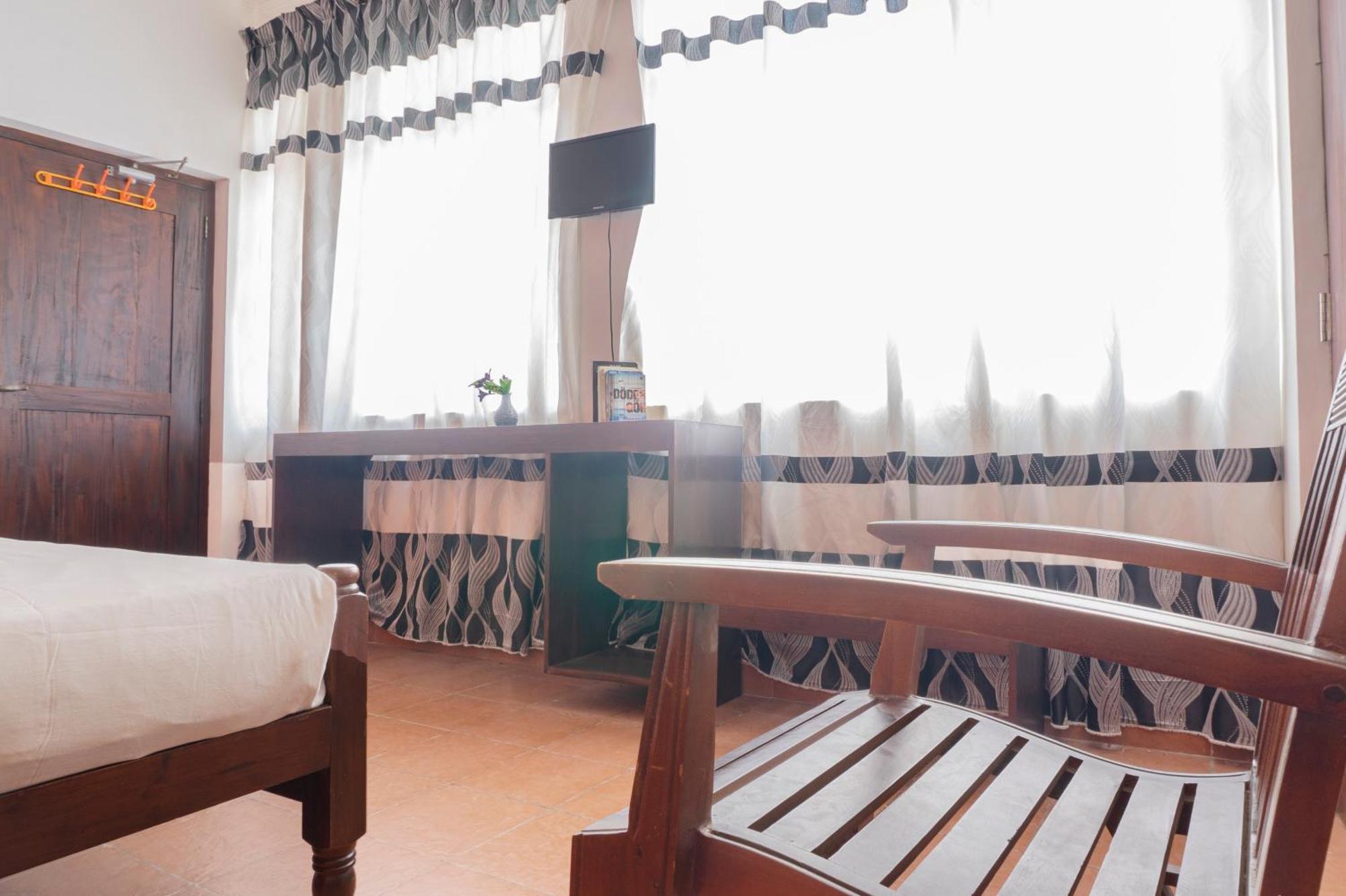 Blumarine Guest House Негомбо Экстерьер фото